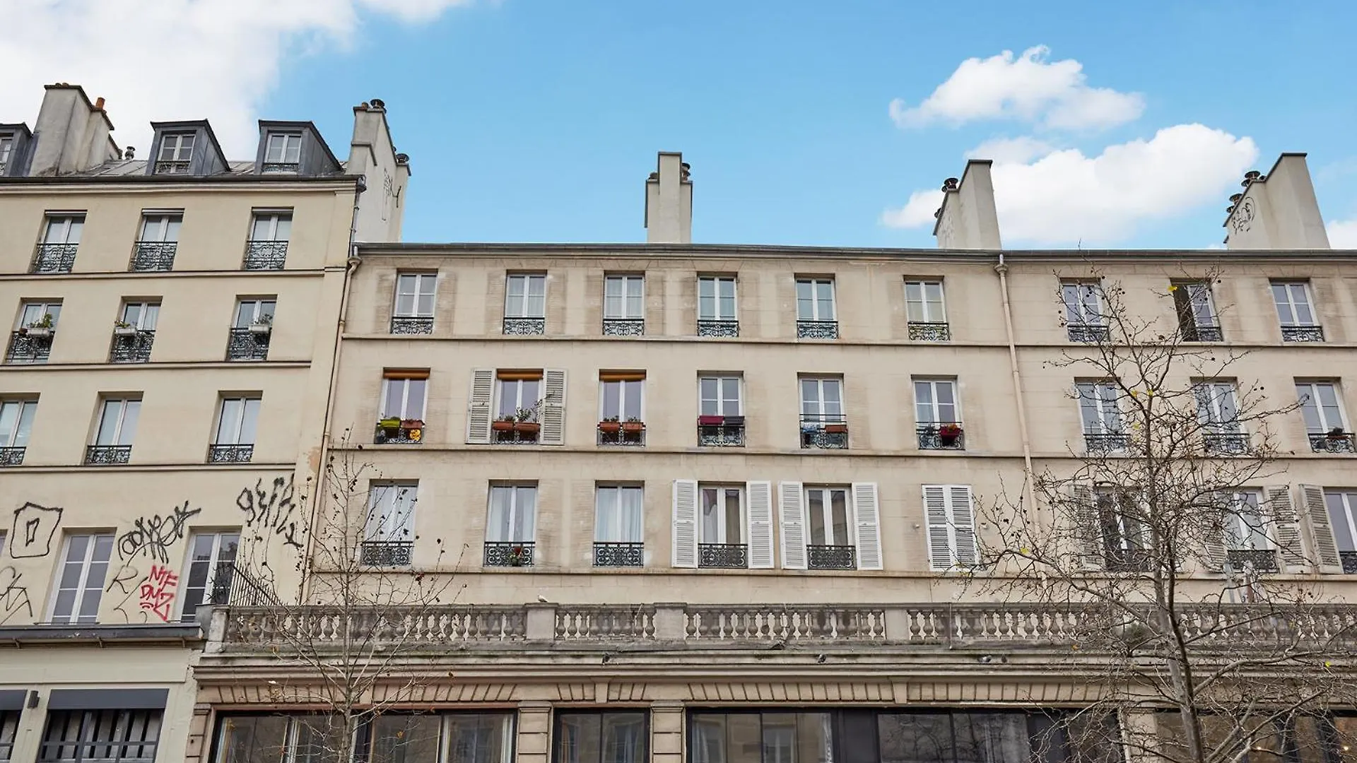 Residence Centre De Paris By Studio Prestige